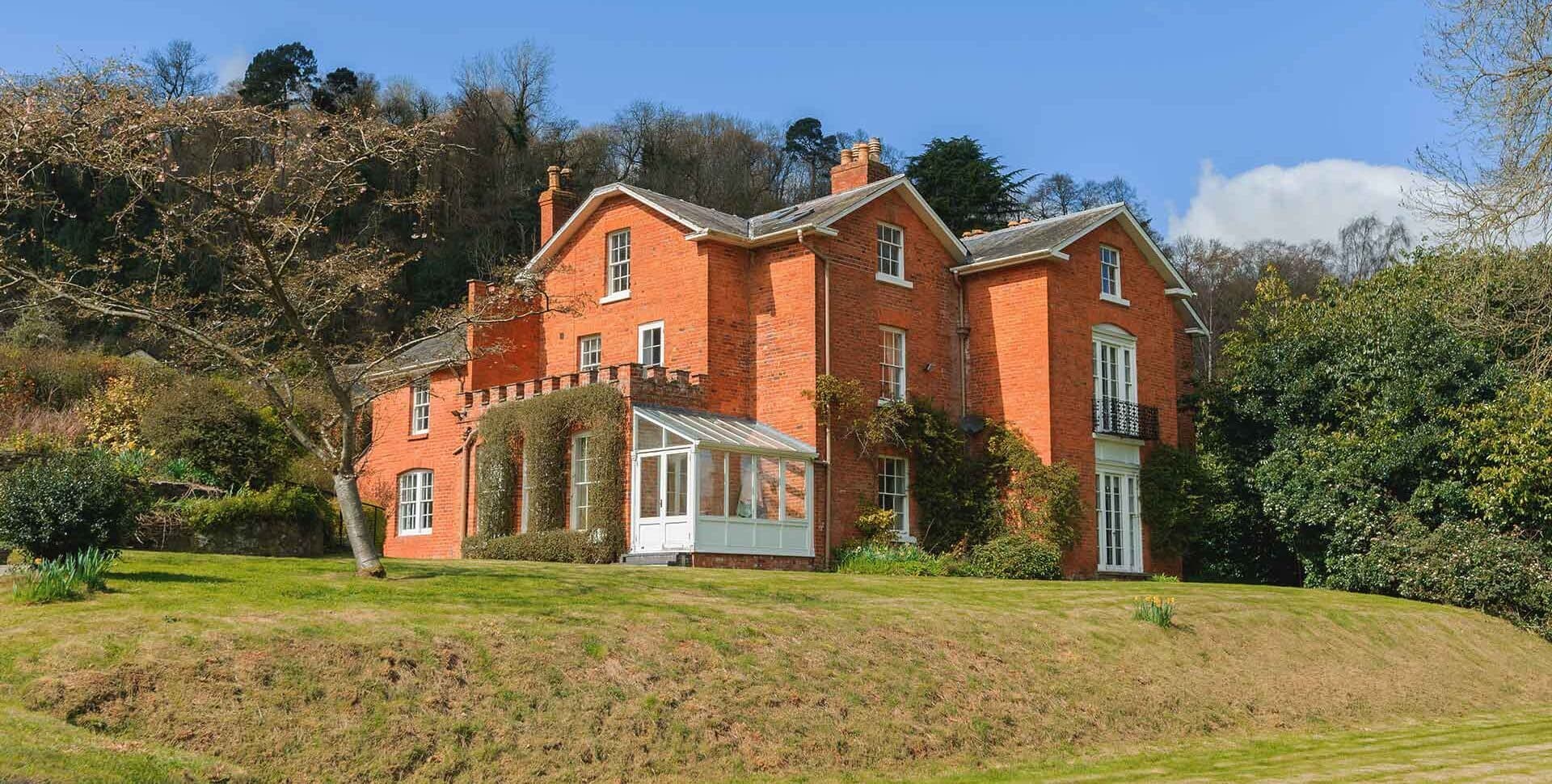 <strong>Book Your Free Property Valuation With Our Expert Team</strong>
